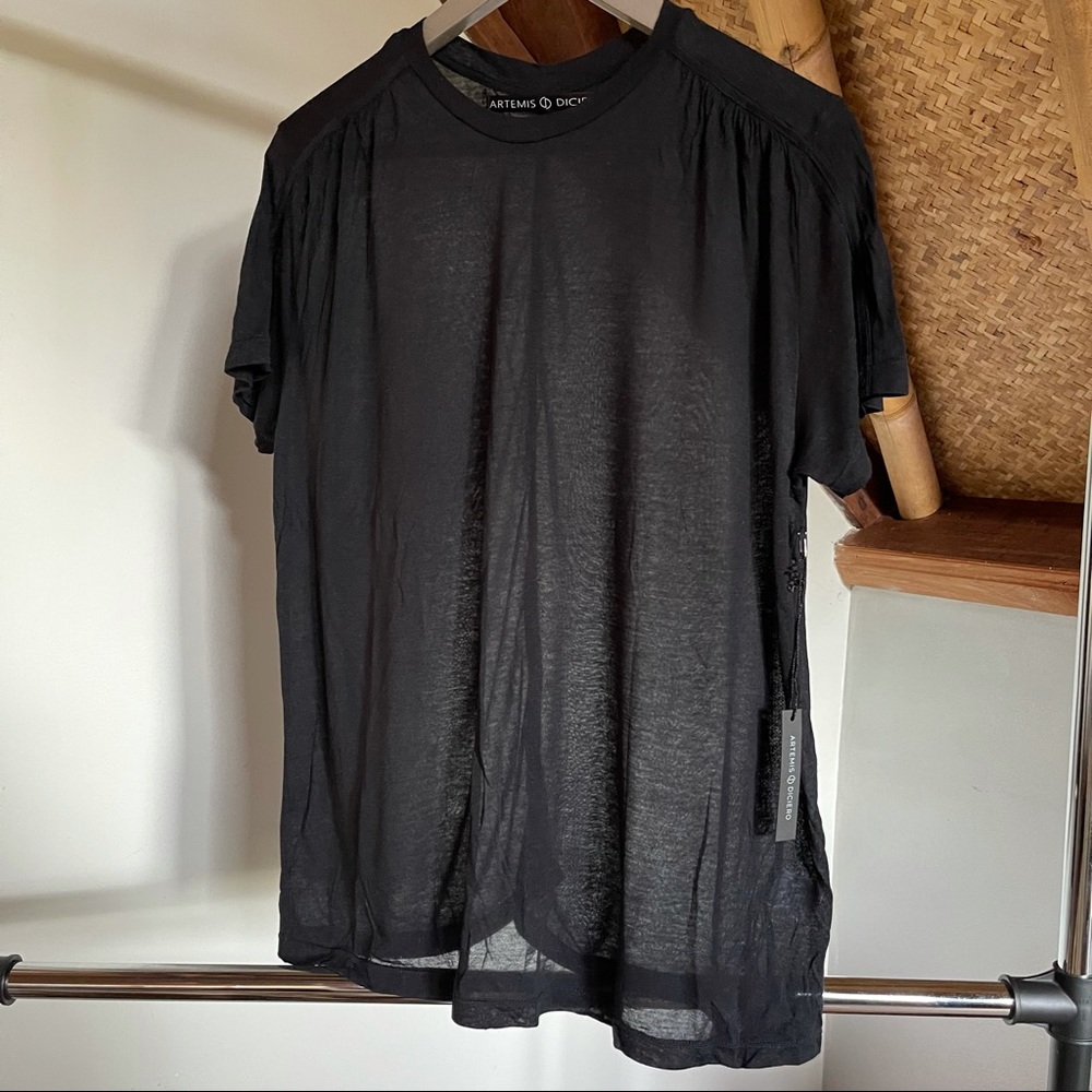 ARTEMIS DICIERO Black Frankie Tee